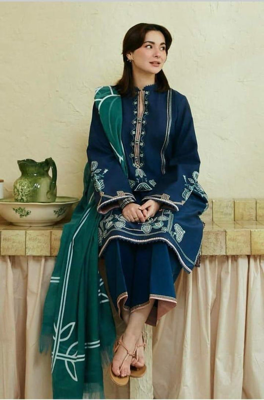 3 Pcs Women's Unstitched Embroidered Suit