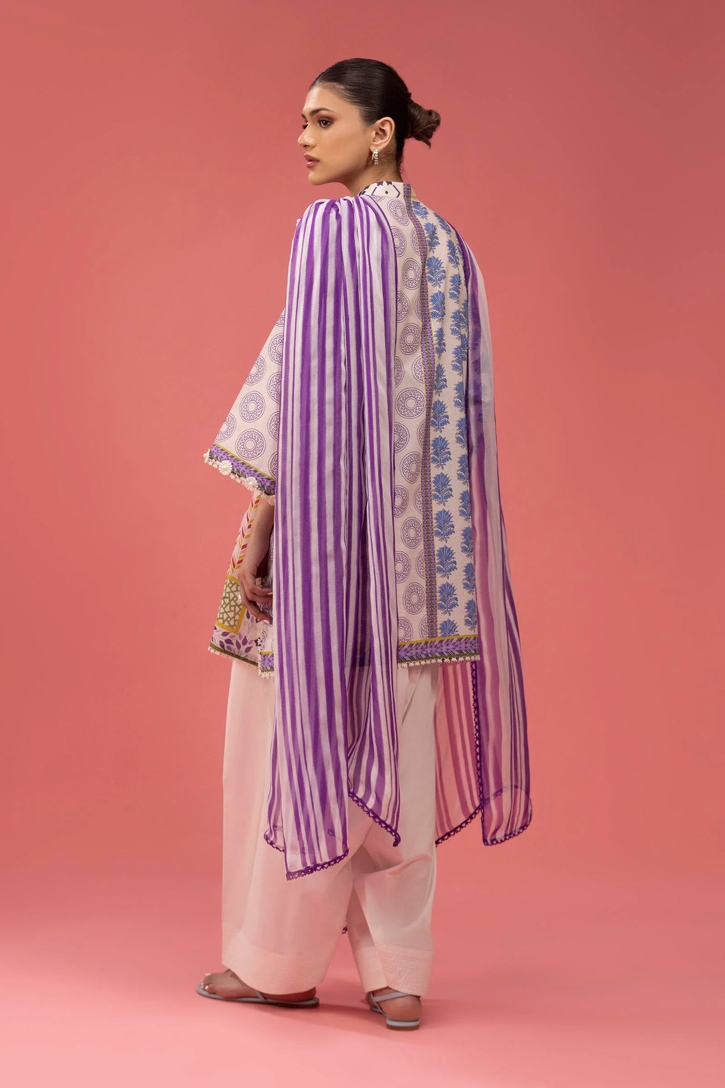 Sana Safinaz – Unstitched Lawn 3PC